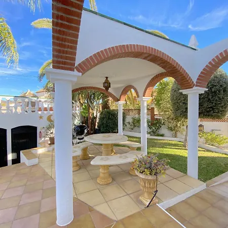 Sandra Little Haven Apartment