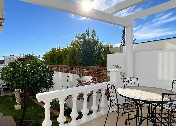 Sandra Little Haven Nerja